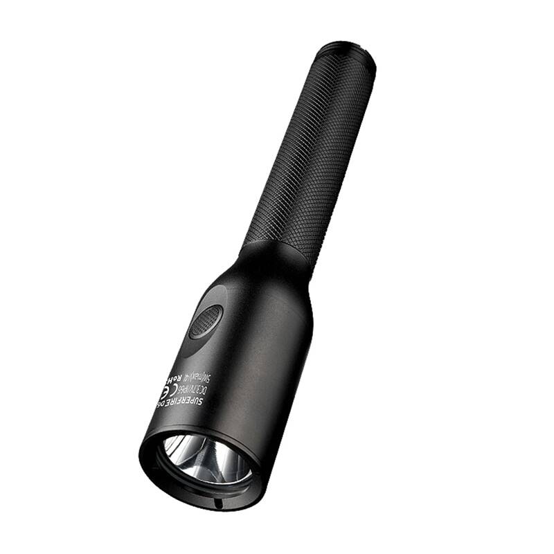 Superfire D6 flashlight, 220 lm, 210 m range, 4 modes